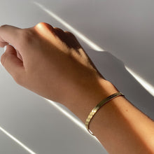 Cargar imagen en el visor de la galería, Agnes Bracelet