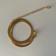 Cargar imagen en el visor de la galería, Agnes Chain
